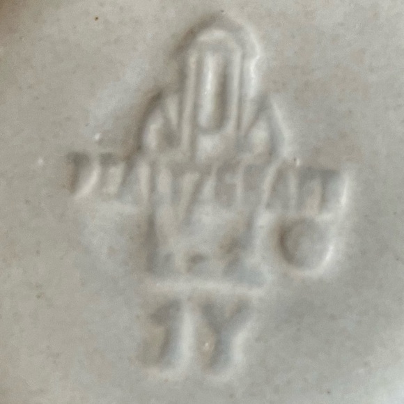 Pfaltzgraff Yorktowne Stoneware cup, 1Y,
Pattern introduced in 1967 set - Picture 14 of 14